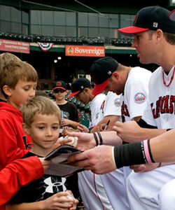 autographs for fans